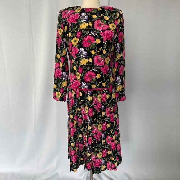 Vintage Midi Dress 6 Black Pink Floral Pleated Drop Waist Romantic Cottage 90s - Picture 16 of 16